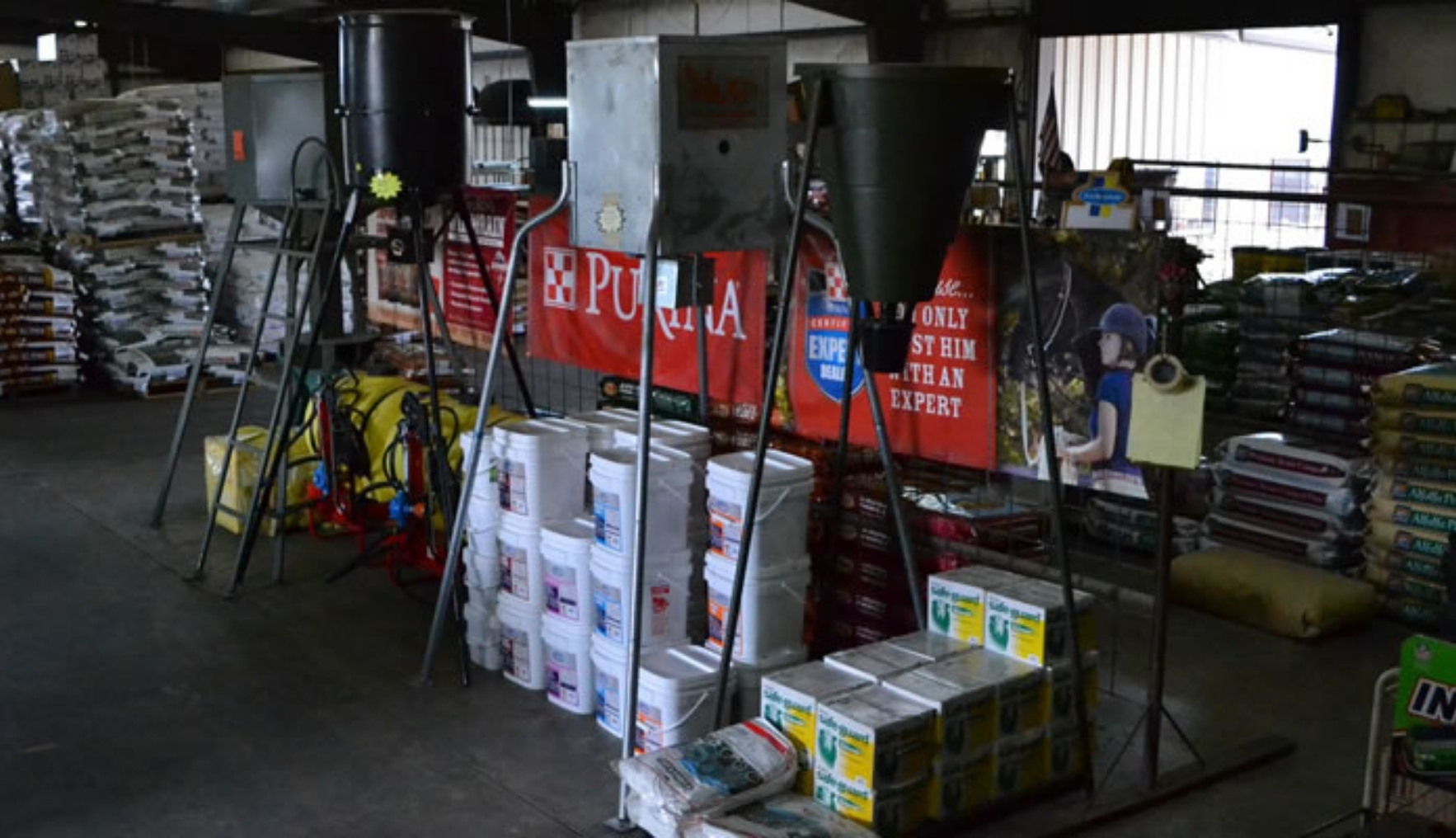 DeWitt County Producers Coop Cuero Main Street